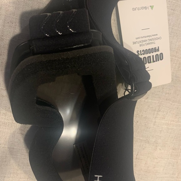 Hikenture Magnetic Ski Goggles, Snowboard Goggles Over Glasses, Anti Fog - Picture 6 of 7